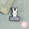 Pin Conejito Sarcástico