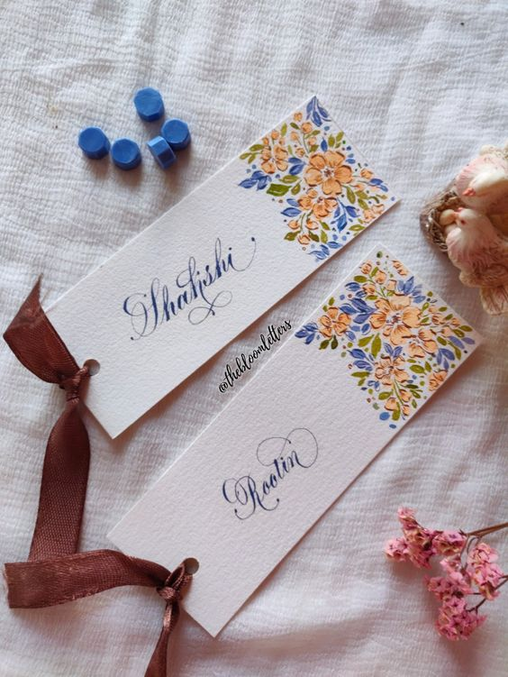 Separadores de libros personalizados con borla o cinta
