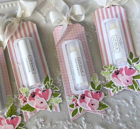 Humectante de labios con tarjeta personalizada