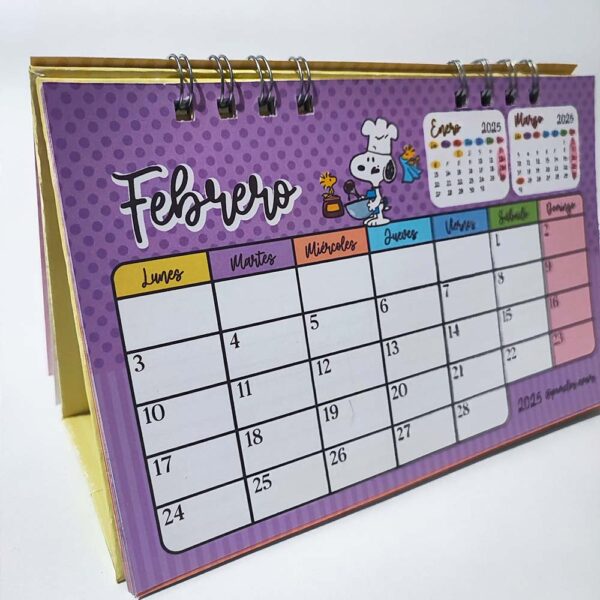 Planeador de Mesa Snoopy 2026